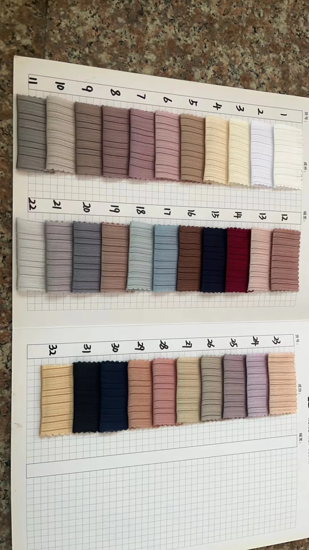 2024 New Stripe Textured Soft Silk Satin Hijab Scarf Muslim Women Shawl Long Wrap Dubai Headscarf Crepe Satin hijabs scarfs