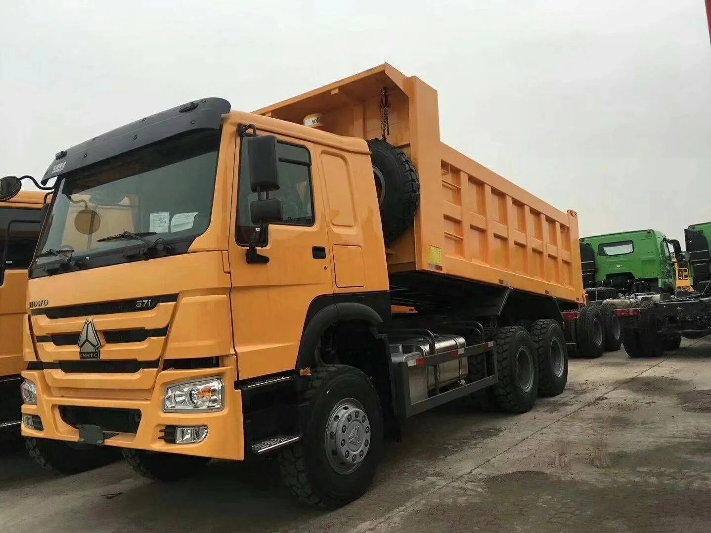  Новинка 2020 китайский бренд самосвал howo на 12 колесах 8 4 8x4 6x4 6 sinotruk 371 hp 30 35 40 50 тонн 40t t sino для песчаных