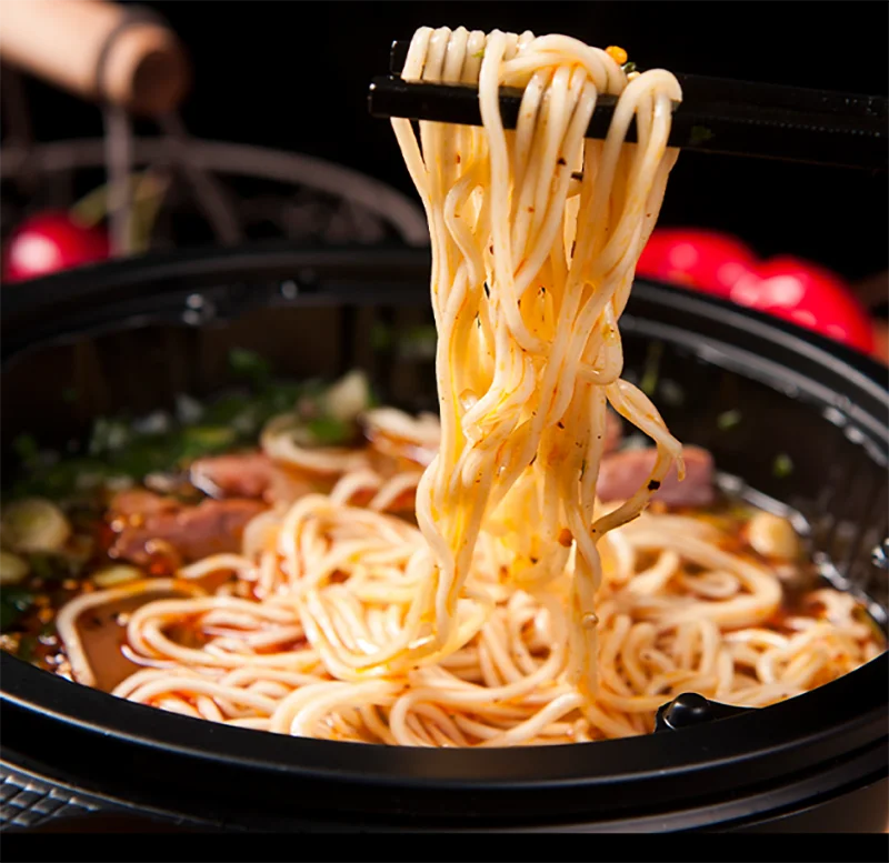 Self Heating Delicious Ramen Manufacturers Pot Beef Noodle for Sale
