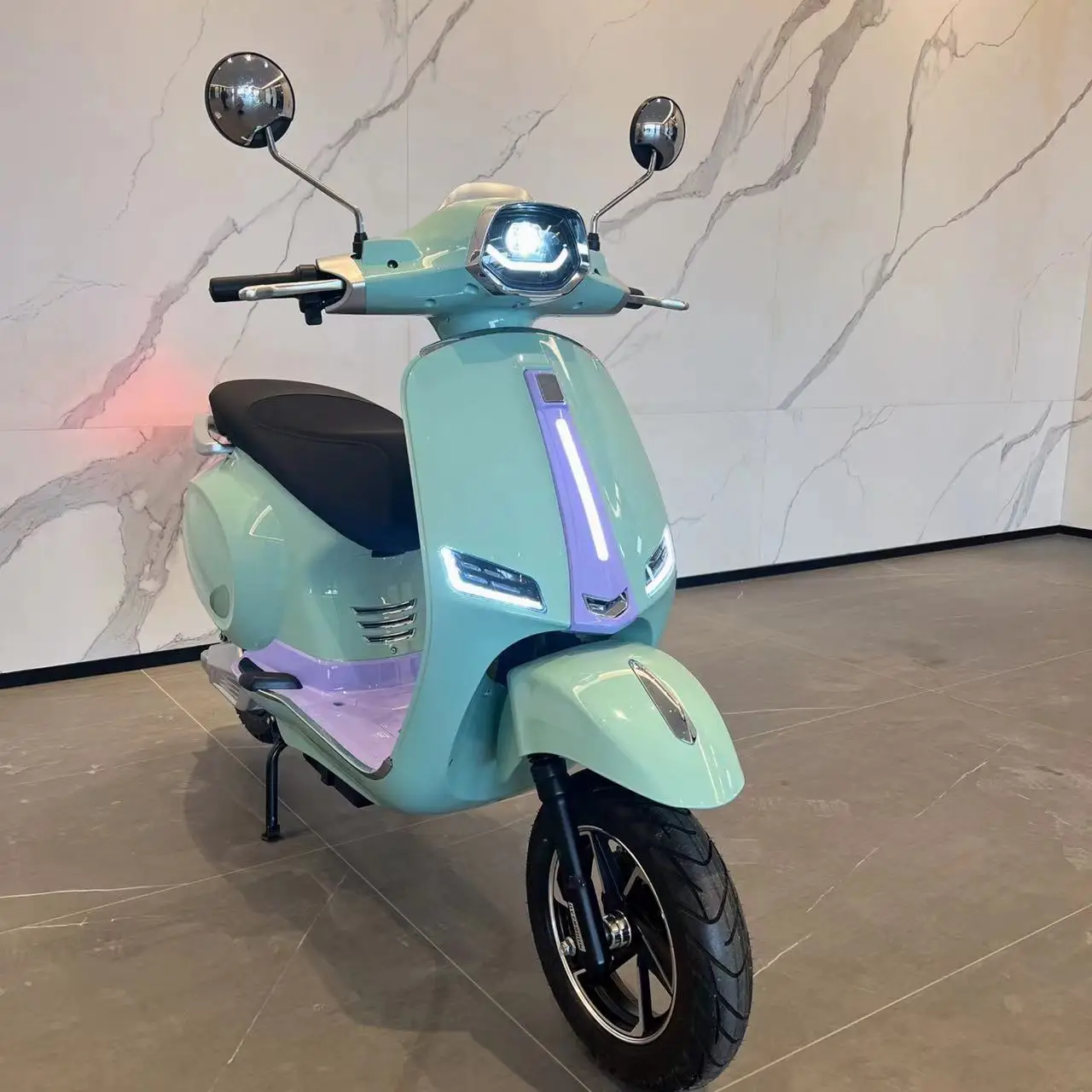 New Arrival Popular Sport Small Adult Electric Scooter Motorcycle 72v 2000w Two Wheel Electric Motorcycle Racing For Sale