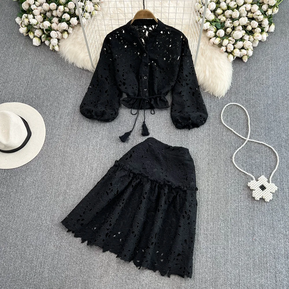 V-neck hollowed-up embroidered lantern sleeve short blouses for women two-piece set bump high waist slimming A-line skirt