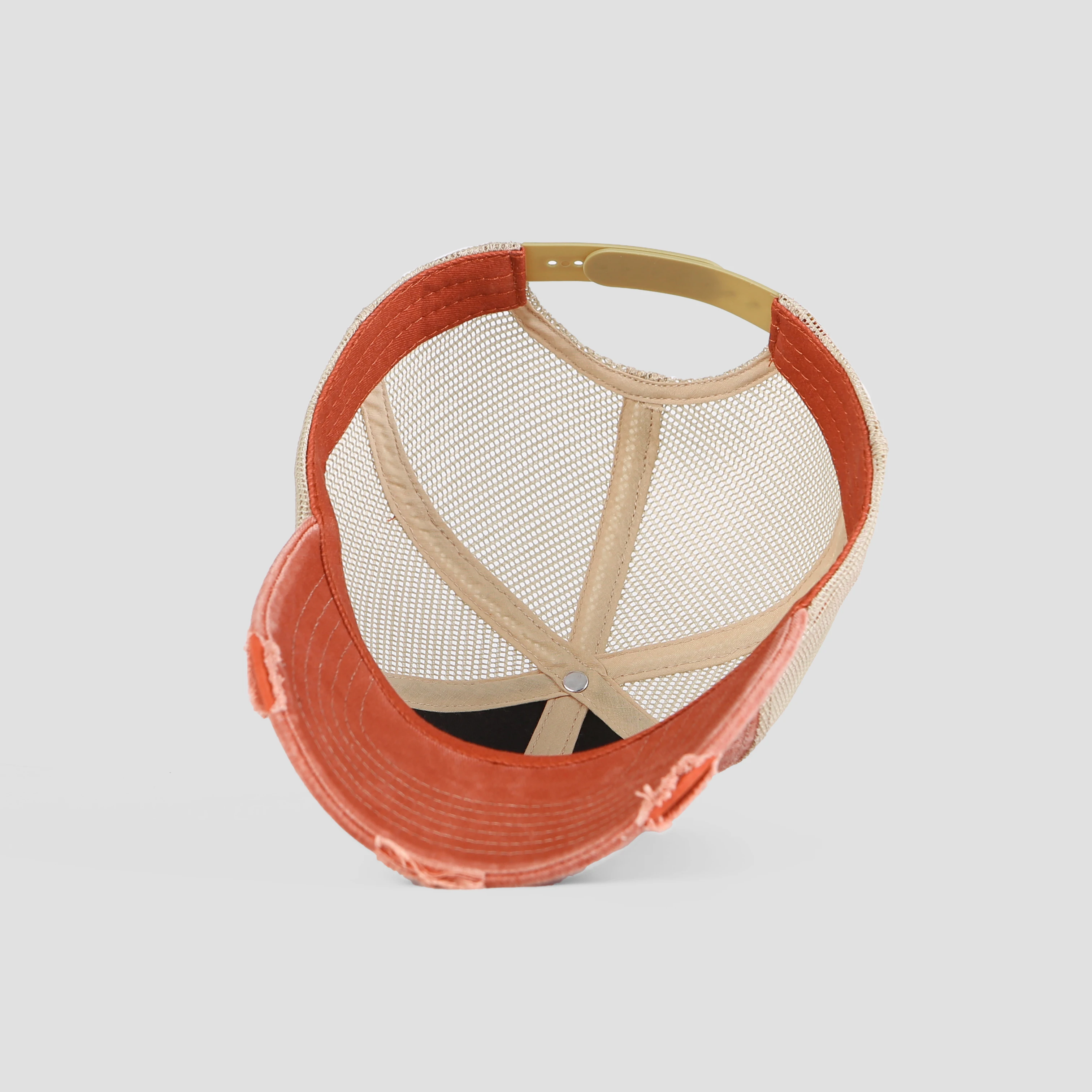 Wholesale 6 panel sanding washed blank trucker hat curved visor distressed vintage mesh sport cap