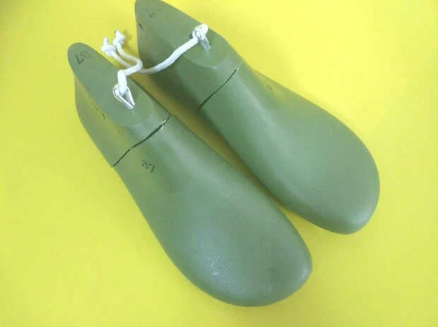 Женская повседневная обувь с большим круглым носком в японском стиле пластиковая для