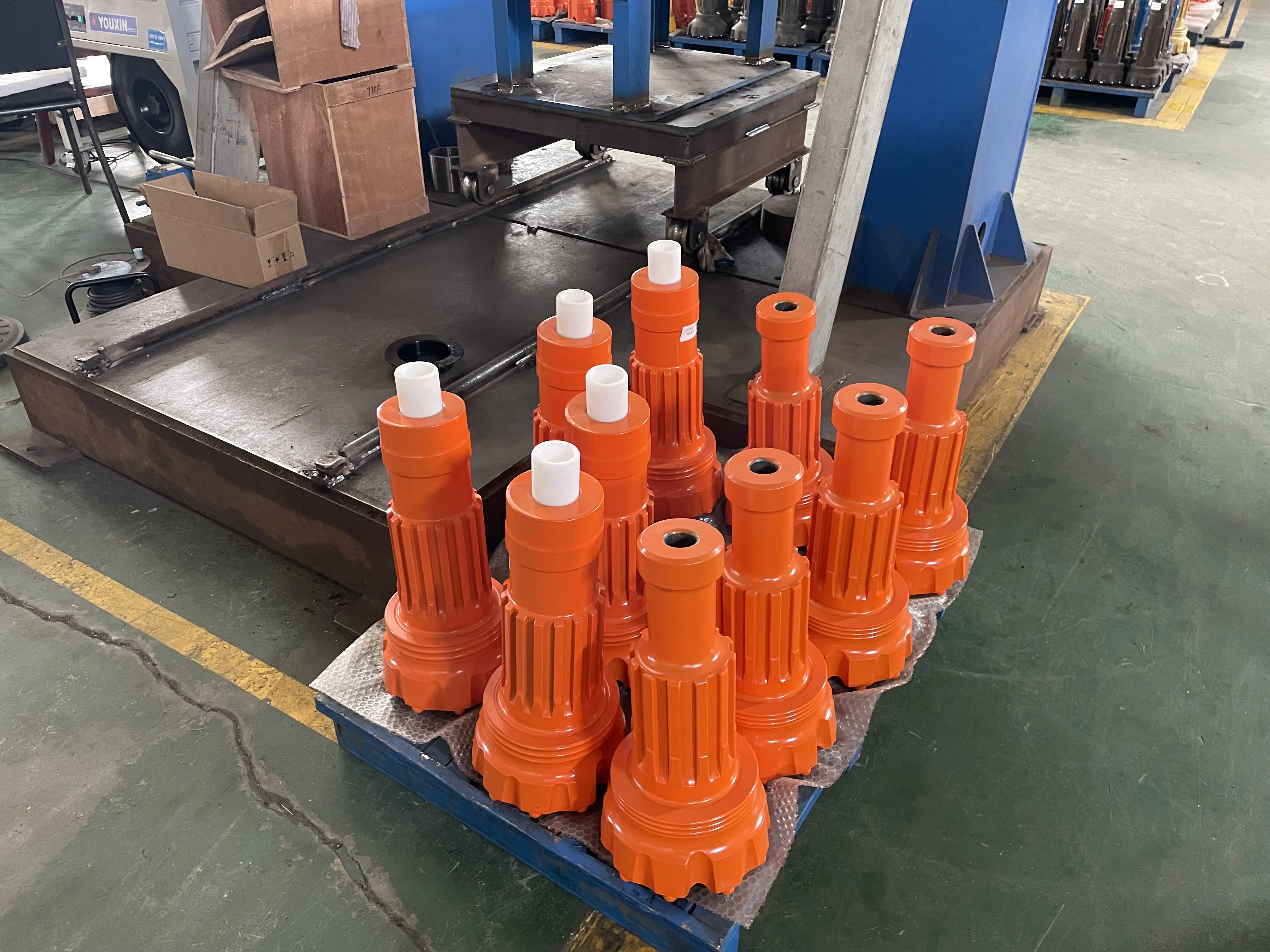 DTH bit 152/165/171/190/203mm Drill bits used in pneumatic drilling rigs, down-the-hole drill bits, using air systems