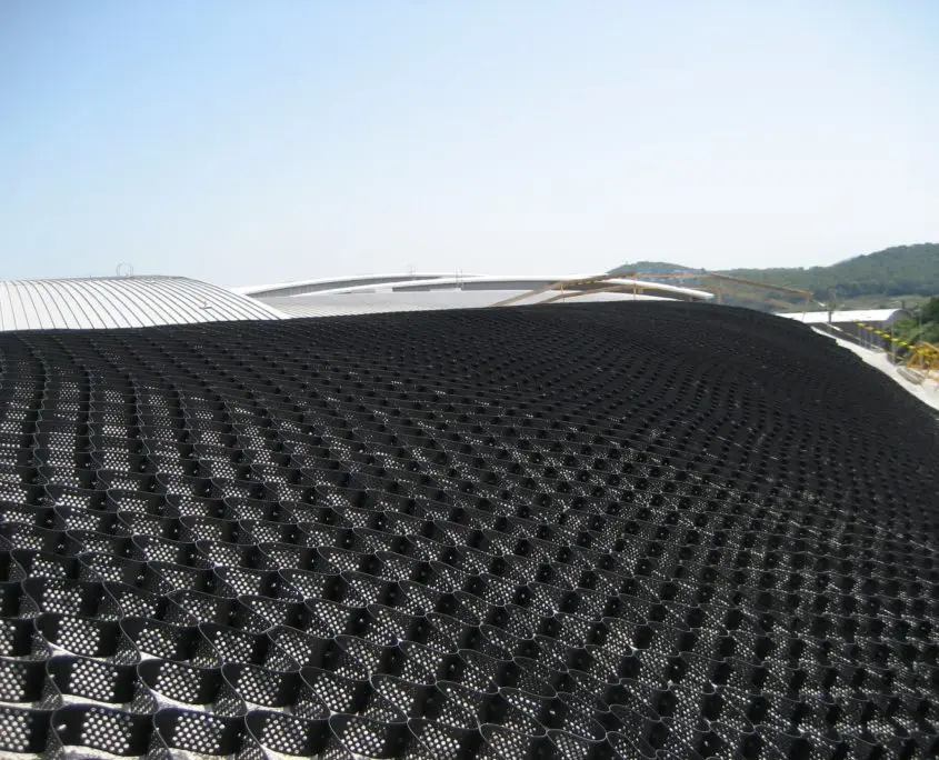 Черные геоклетки из ПЭВП для контроля эрозии грунтовая сетка укладки грунта арматура защиты склонов