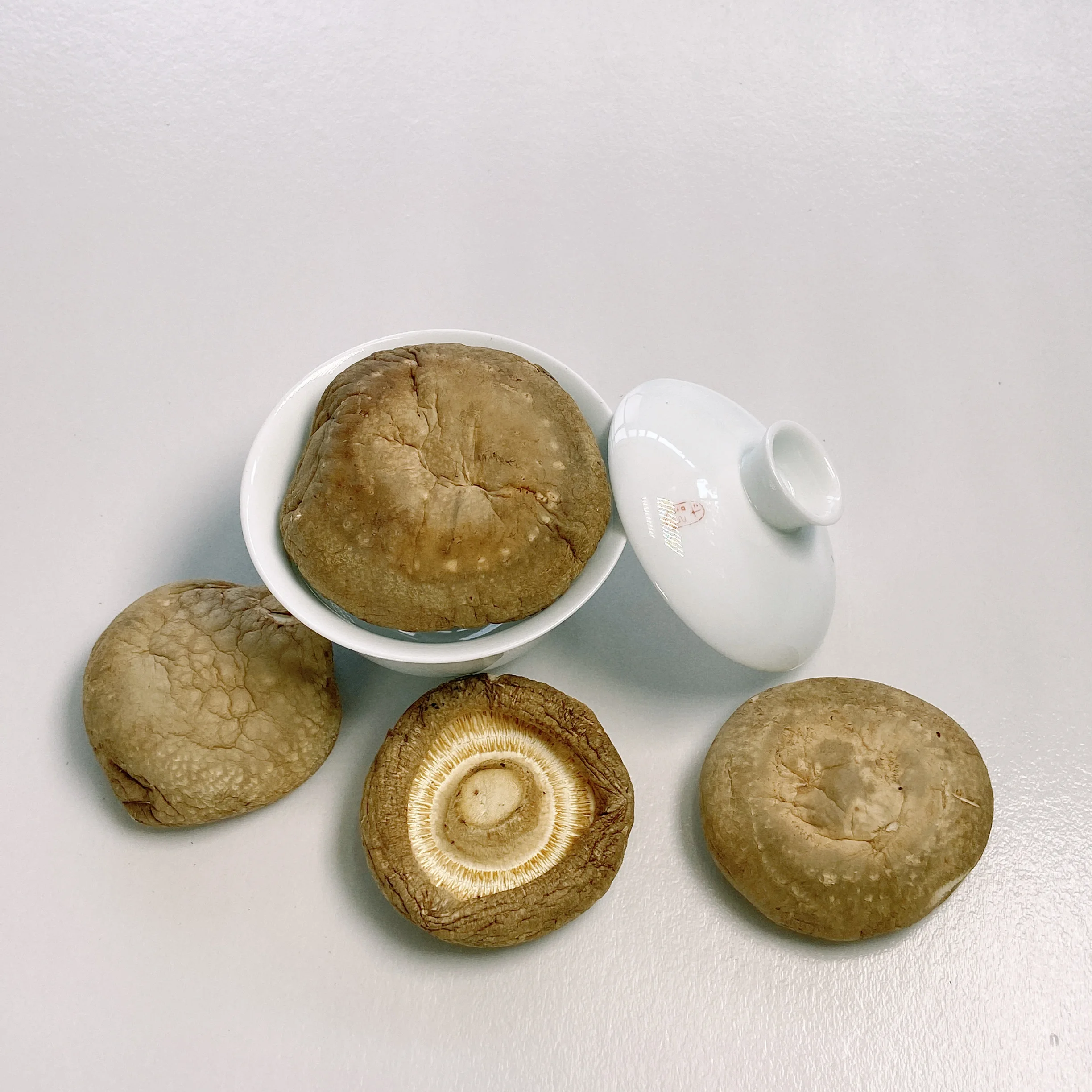 Hot Selling Good Quality Organic Dried Mushroom Price Dried For Sale