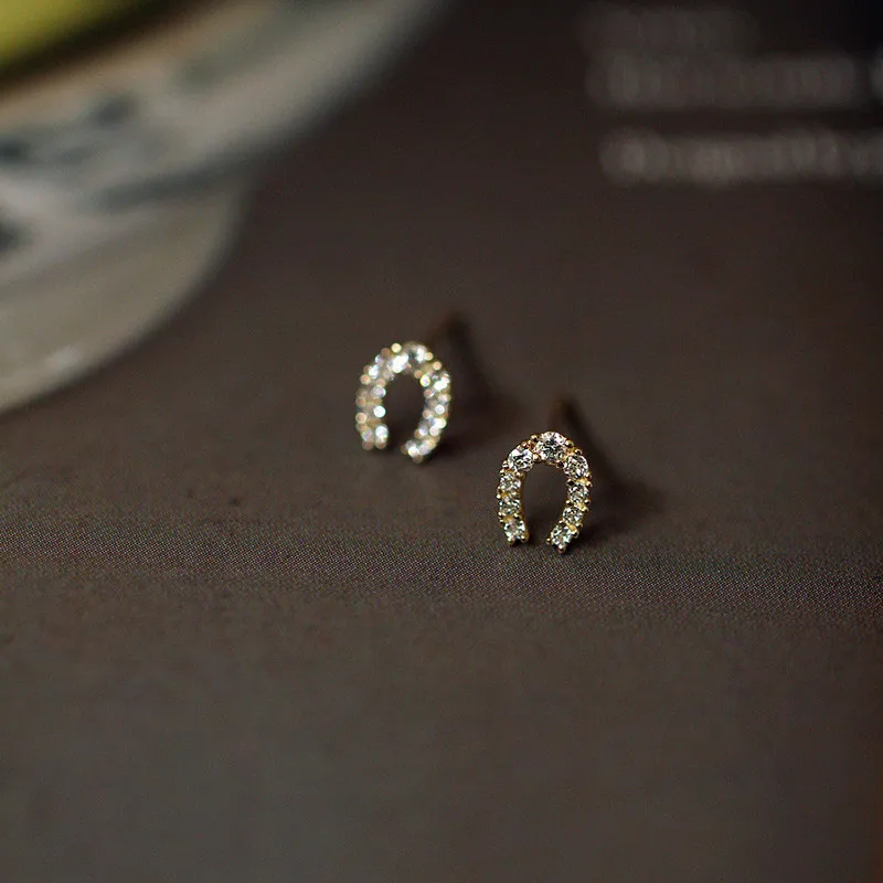 Wholesale micro pave zircon earring U shape horseshoe earring