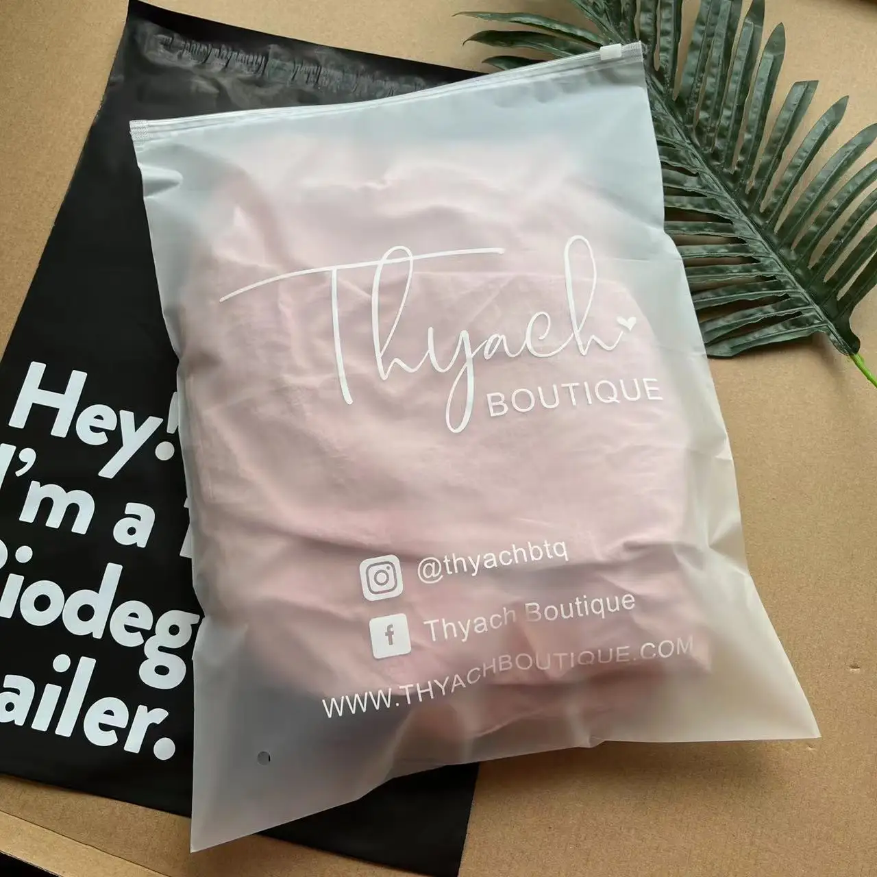 Resealable custom seal T shirtzipper sachet emballage lingerie mylar clothing underwear bags zip plastic packaging