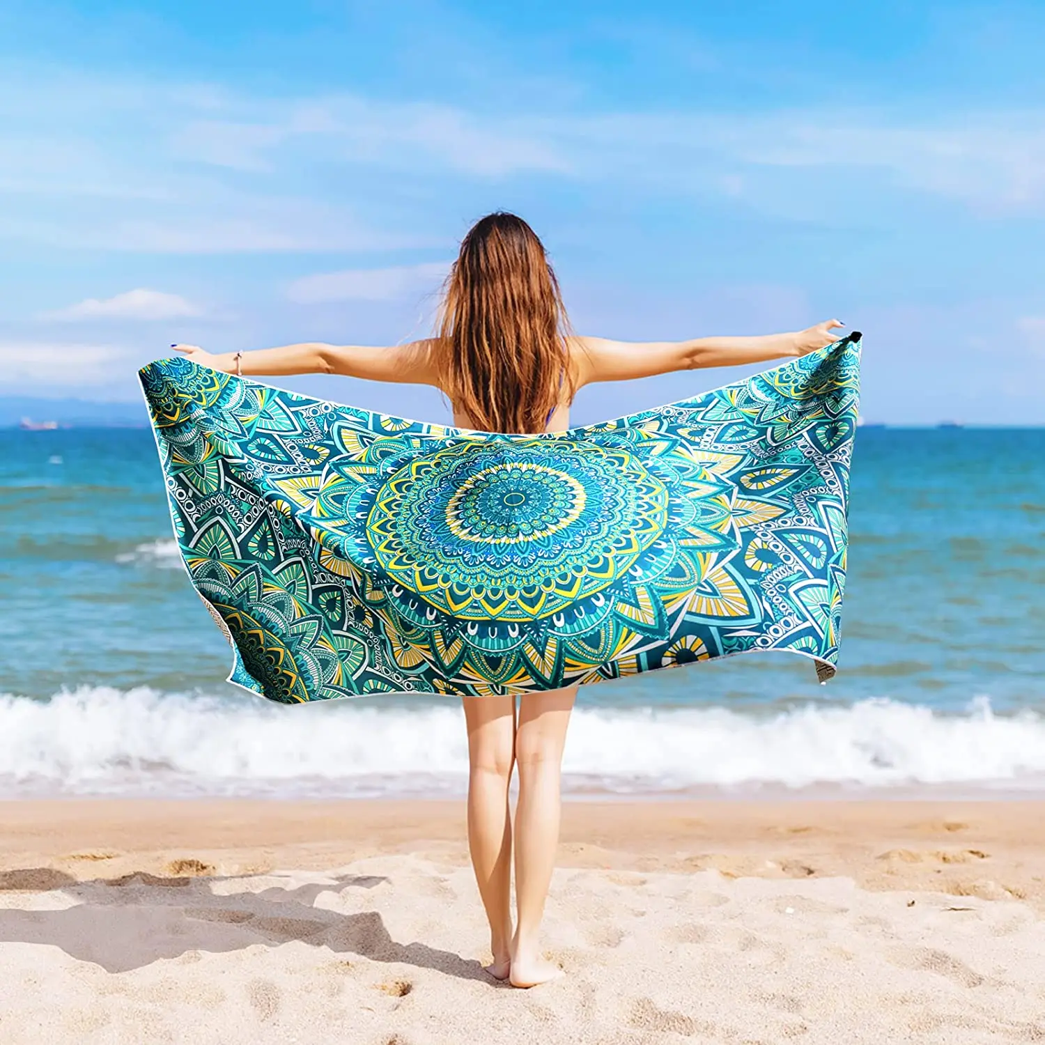 Quick Dry New Design Custom Logo Digital Printed Sublimation Sand Free Microfiber Beach Towel