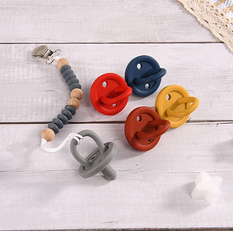 wholesale custom baby pacifier bottle nipple dummy silicon soother adult pacifier