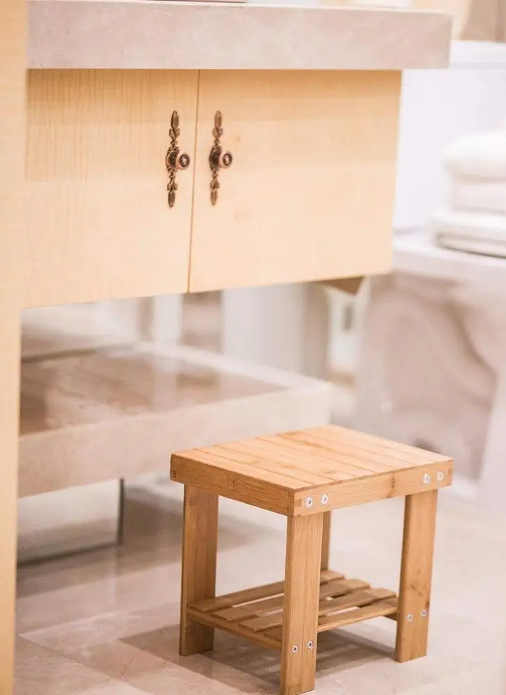 Small Bamboo Stool Sit Shower Spa Bench Corner Chair Wood Shelf Foot Rest Elders Kids Seat