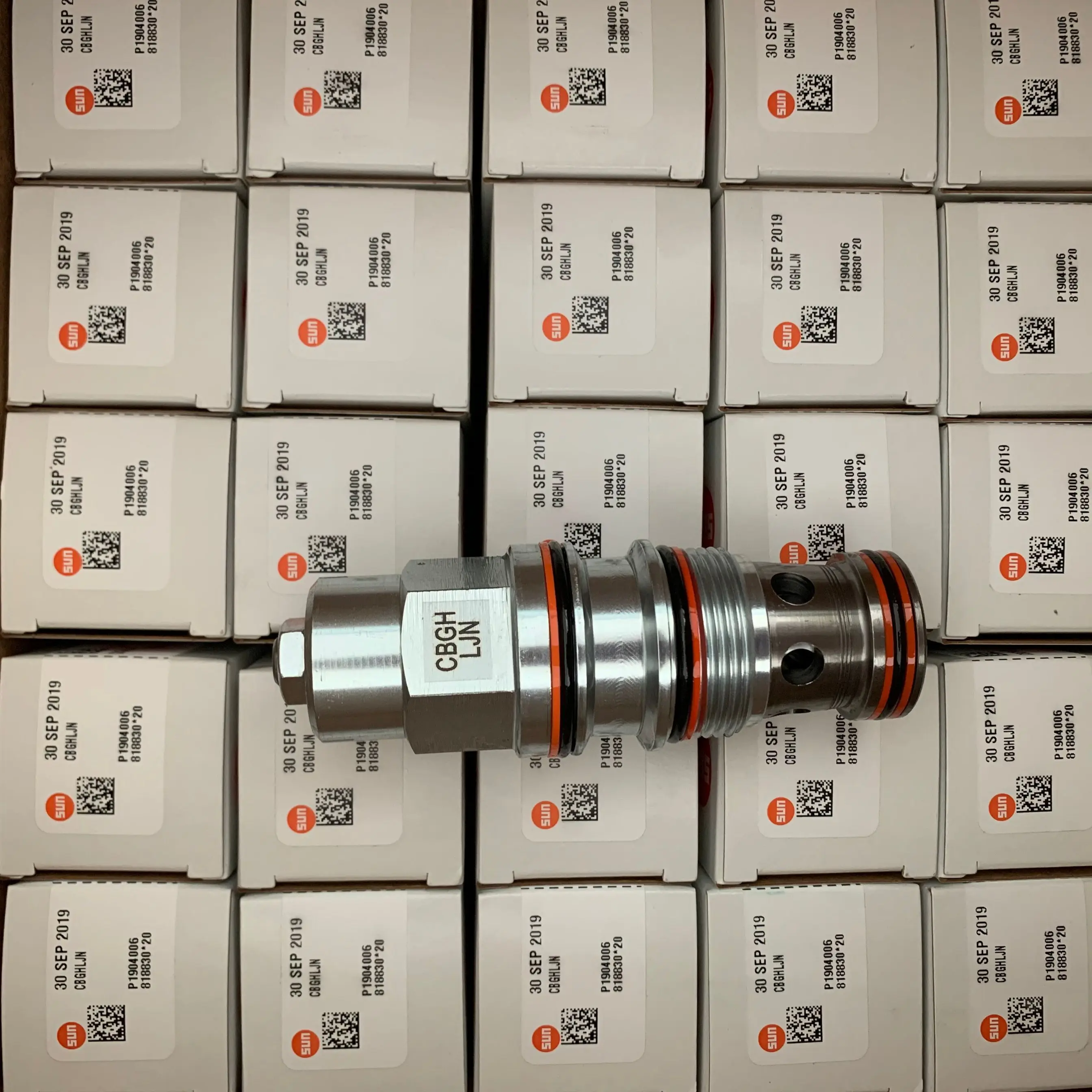 CBGH-LJN CBGHLJN SUN hydraulics Original USA 10:1 pilot ratio standard capacity counterbalance valve HYDRAFORCE EATON VICKERS IH