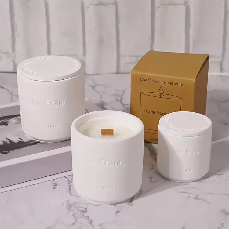 Wholesale low quntity scented soy wax candles 100% pure handcrafted natural fragrance soy scented candle with essential oils