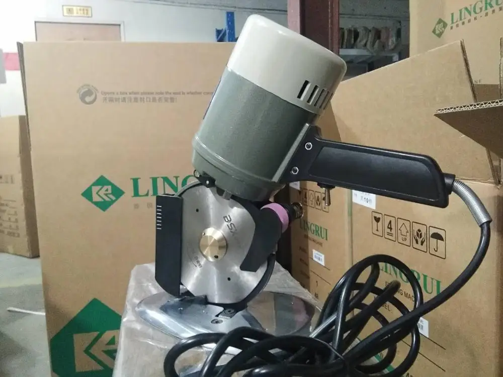 ST RS110 Round knife cloth cutting machine