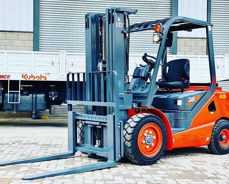 3-тонный дизельный вилочный погрузчик FD30/LG30DT с боковым переключением