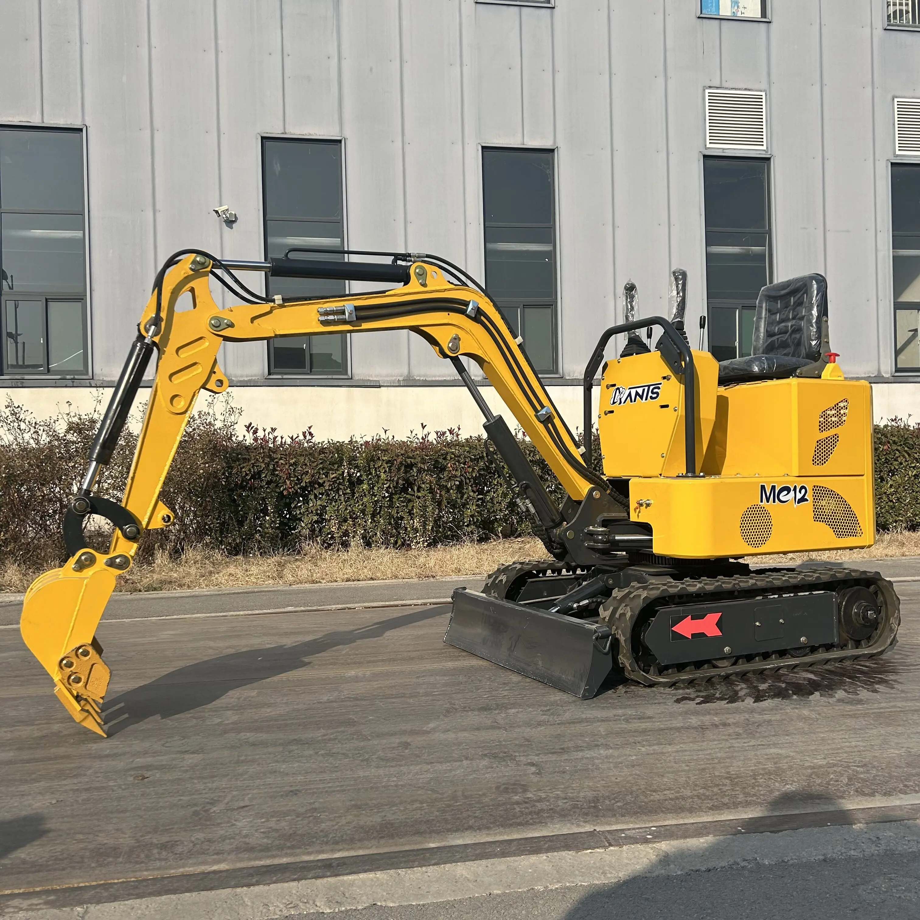 CE High Efficiency Electric Small Digger Micro Excavator Mini 1.0 Ton 1.2 Ton For Sale