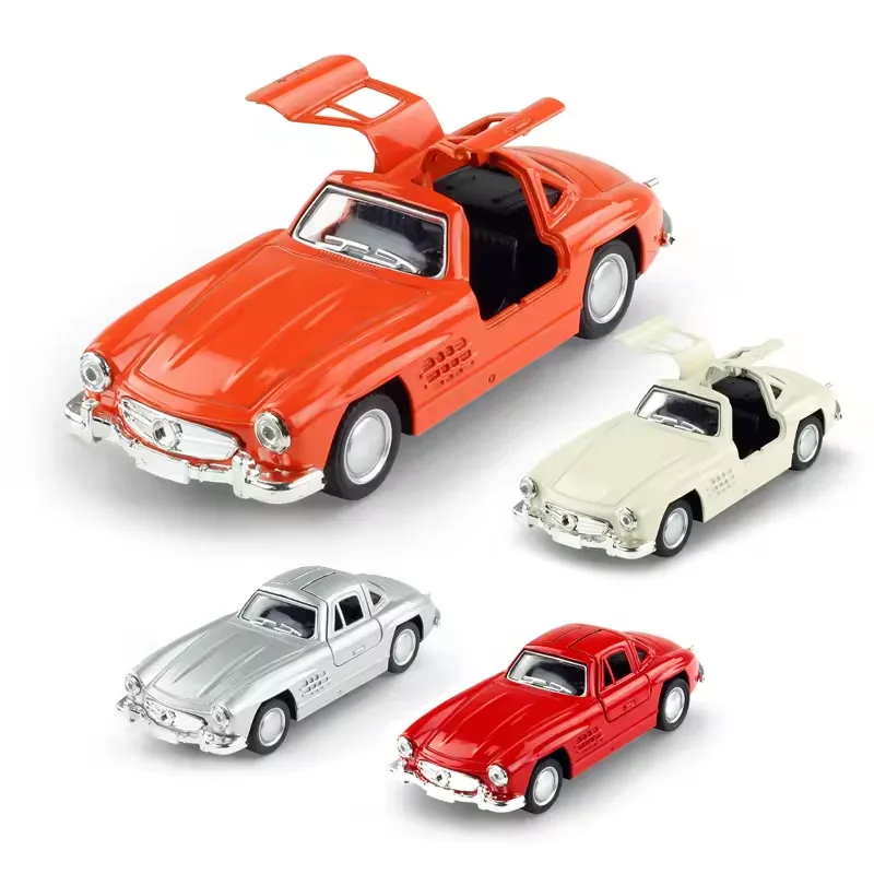 1/32 винтажная модель автомобиля Отлитая под давлением игрушка для детей из сплава Mercedes-Benz