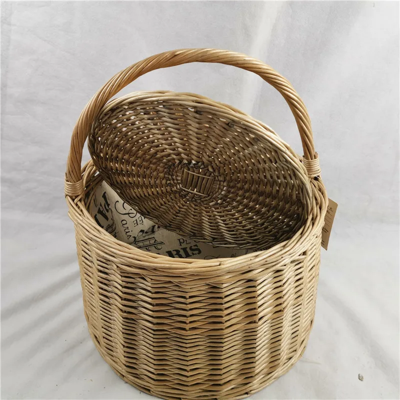 
New Design Portable Food Storage Outdoor Picnic Willow Wicker Gift Basket with Handle 