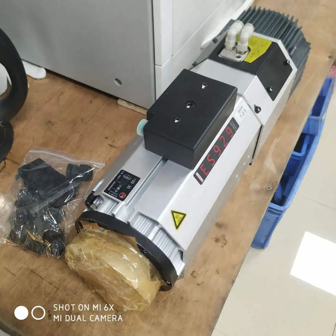 Электродвигатель квадратного шпинделя с воздушным охлаждением Atc 9 кВт 12000-24000 об/мин для деревообрабатывающего гравировального станка
