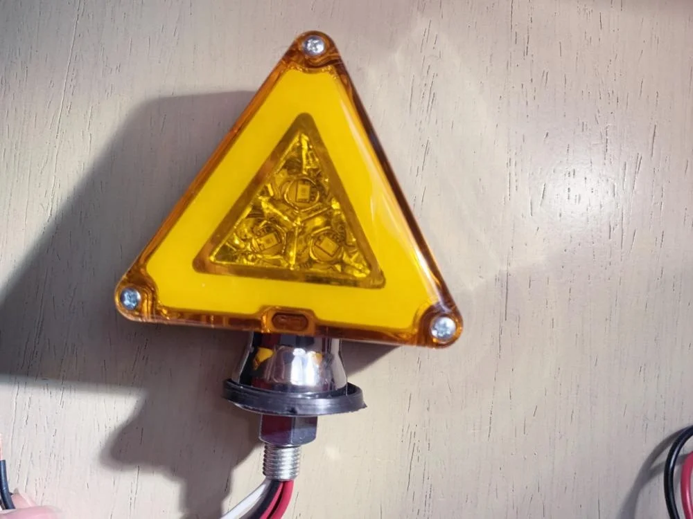 Новинка Лидер продаж двухсторонний квадратный Боковой габаритный фонарь GLO светодиодный двухполосный поворотный сигнал для грузовиков автобусов