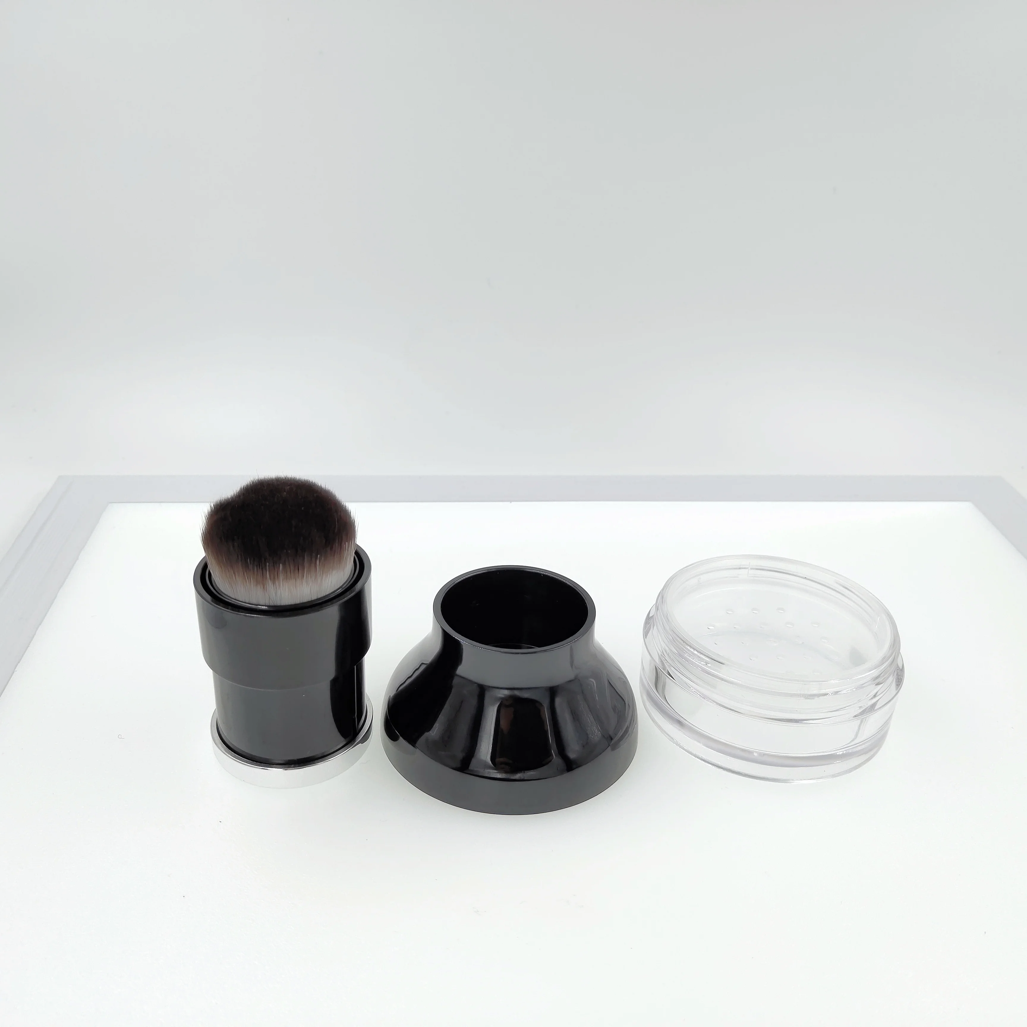 Cosmetic loose powder case compact case with brush