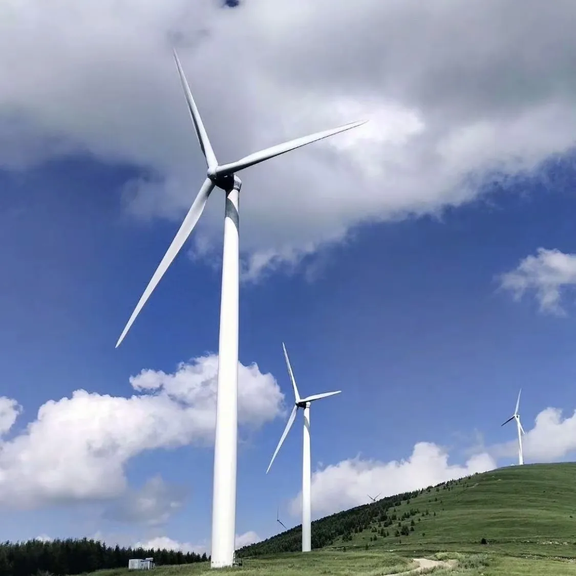 More efficient, more reliable, intelligent energy wind turbine 330KW 550KW 1MW 2.5MW 6MW wind turbine