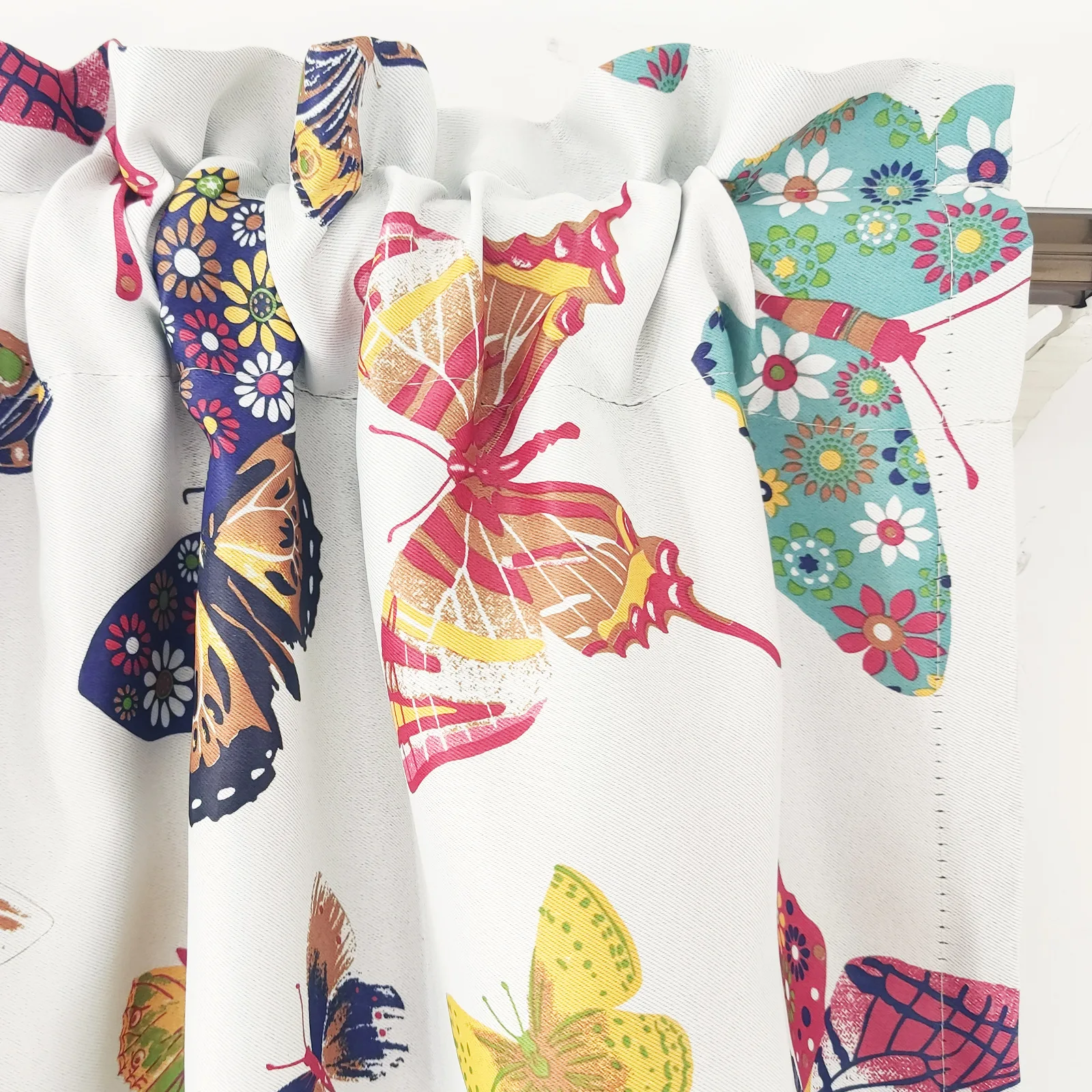 New style butterfly design blackout decorative window curtain fabrics blackout curtains for living room