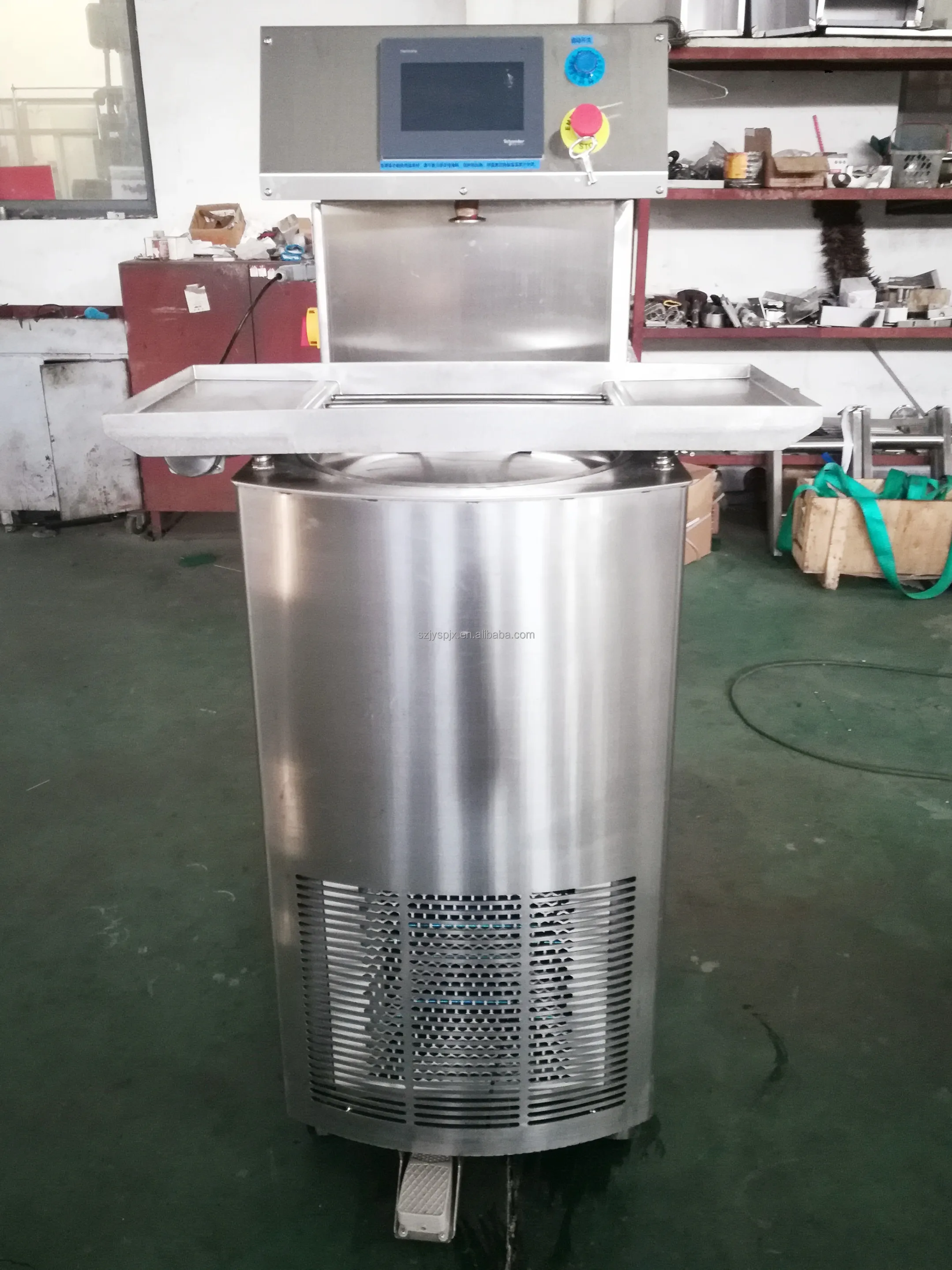 25L small Chocolate Tempering moulding machine/multifunctional chocolate machine