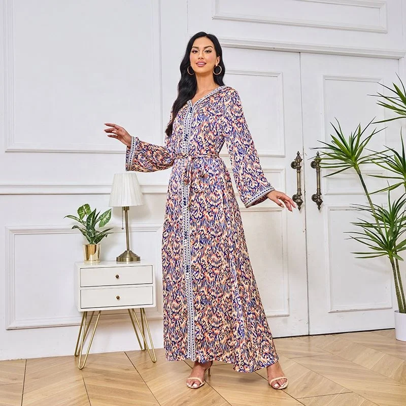 Fashion Muslim Hooded Dress Women Long Sleeve Abaya Dubai Turkey Moroccan Caftan Elegant Lady Islamic Clothing Evening Kaftan