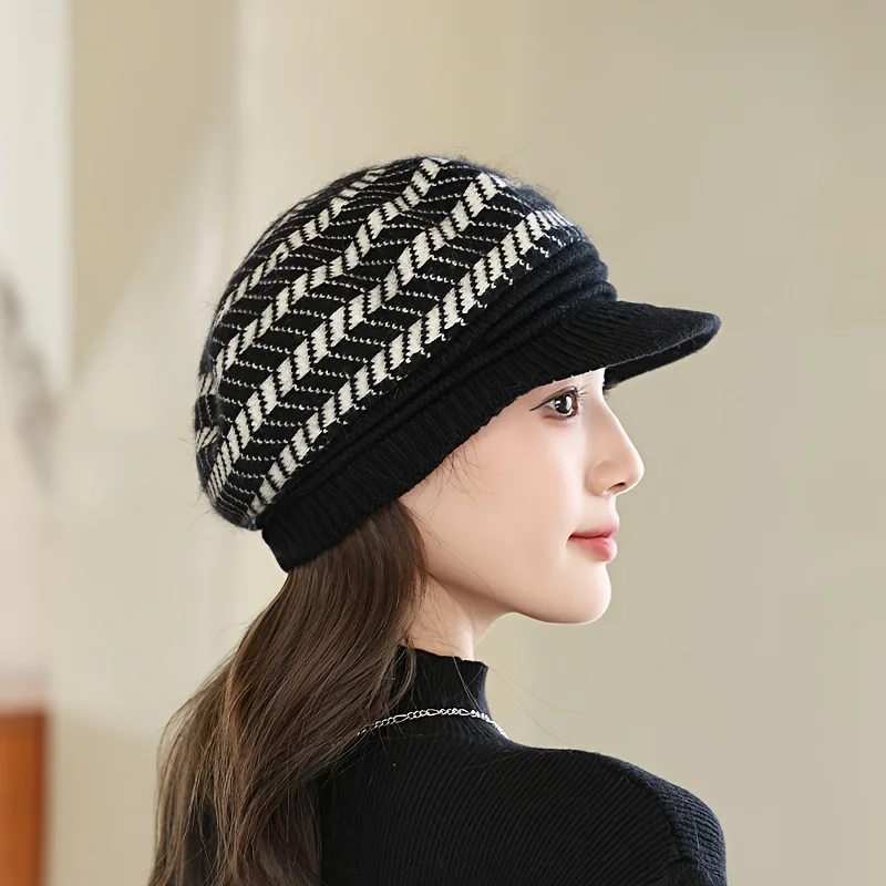 Cross-border new woolen hat selling all kinds of windproof warm ladies fashion flower knitted ear protection beret