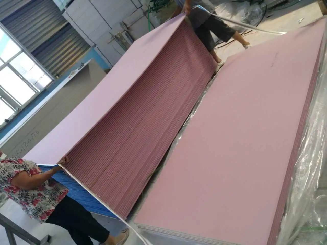 Interior Wall Gypsum Ceiling /Plasterboard Ceiling/Drywall Partition Board