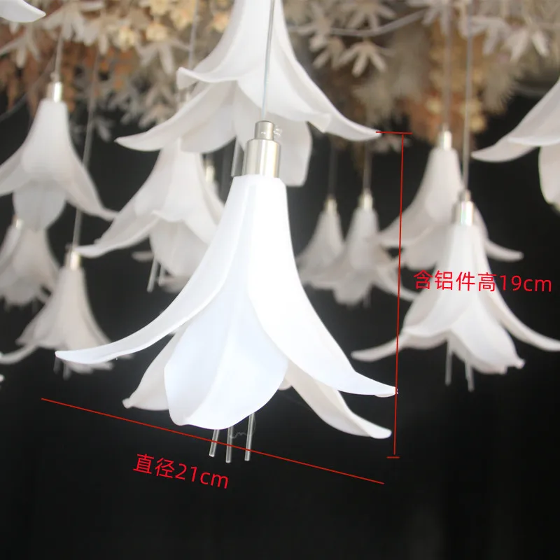 Lily string lights Mori wedding stage background decoration Yingbin District Road decoration new wedding ceiling glow.