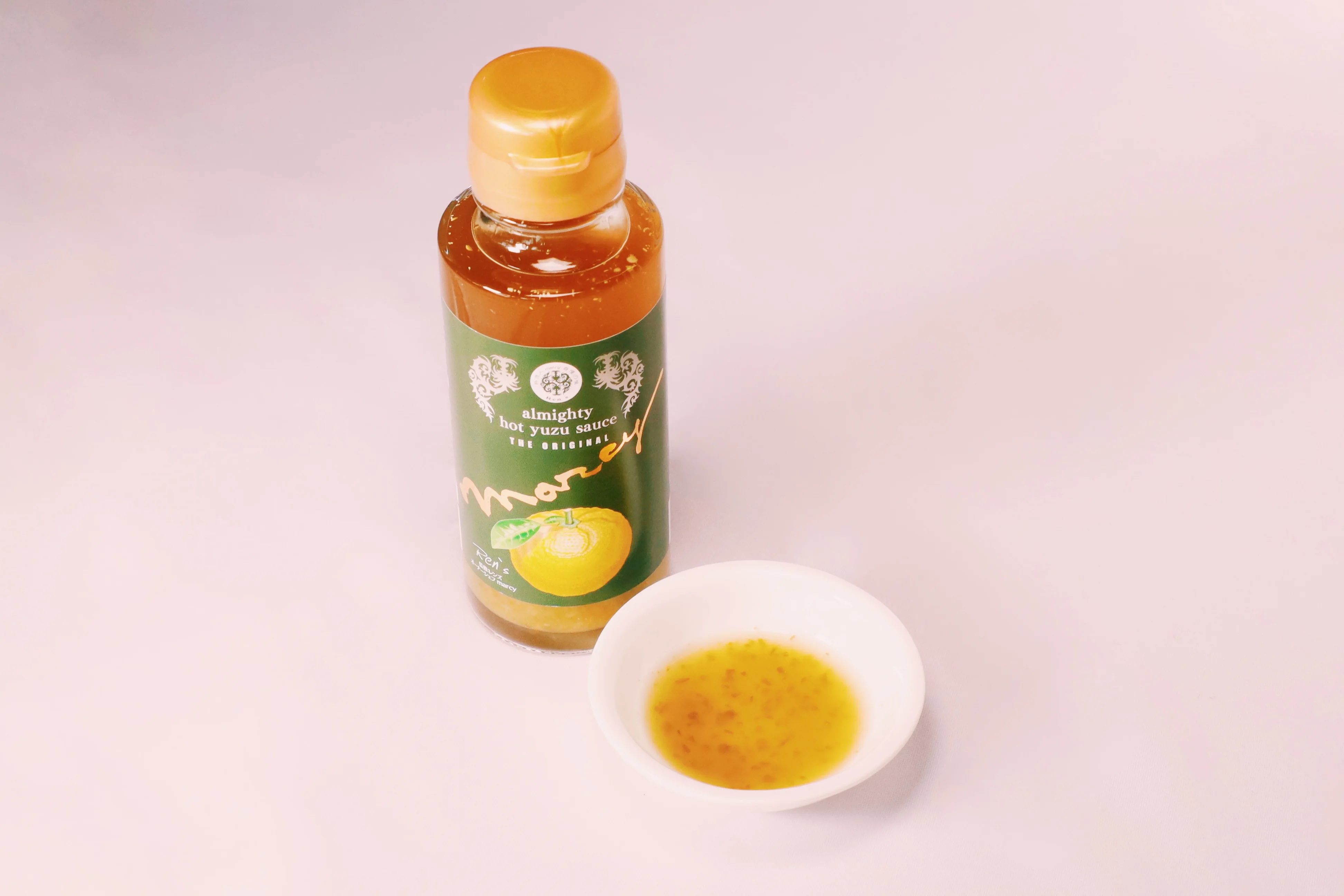 Fried chicken grilled fish pizza pasta pepper private label yellow chili sauce