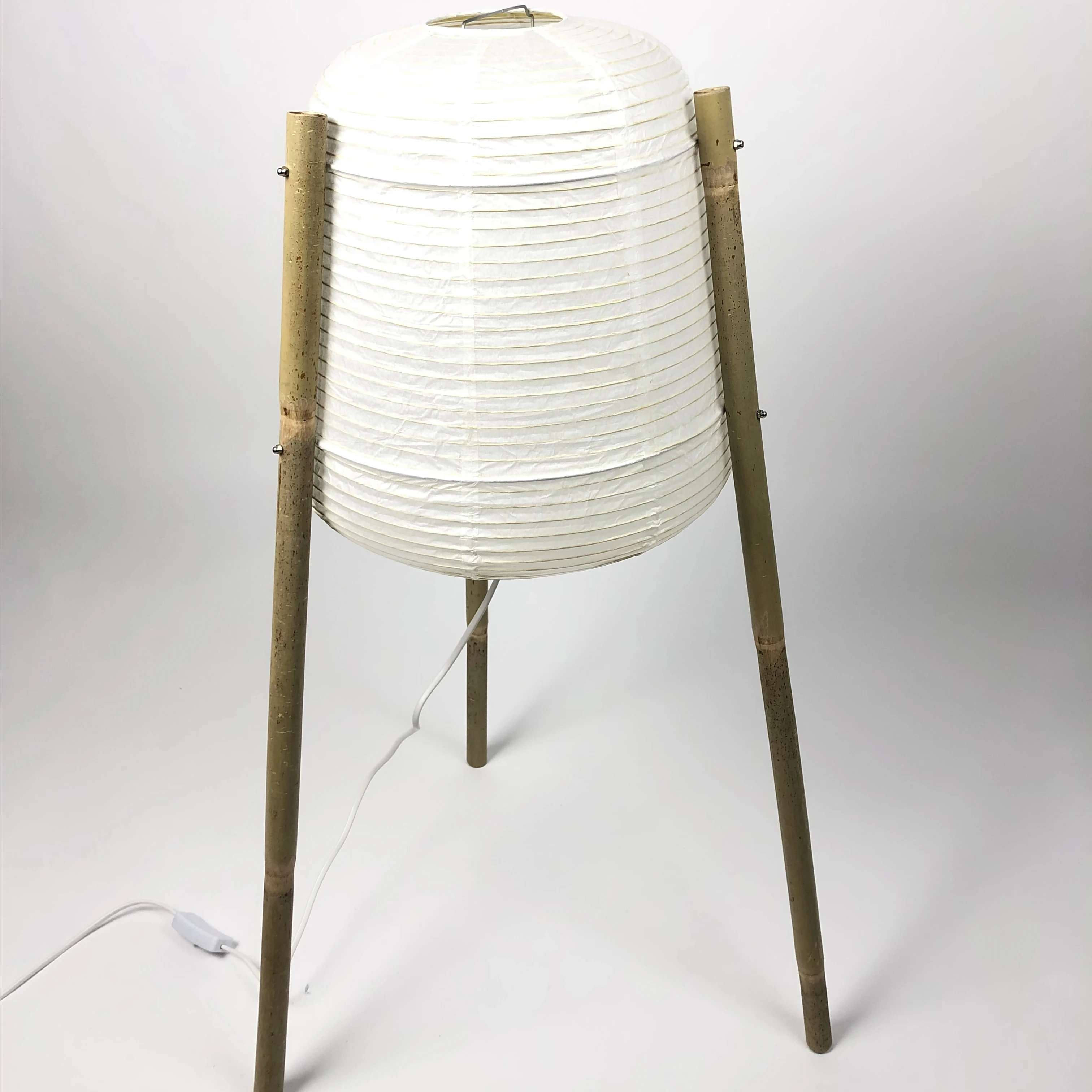 Highly Welcomed with diy Design Latest Design Round Ball Wood Feetpaper lampshade for floor lamps