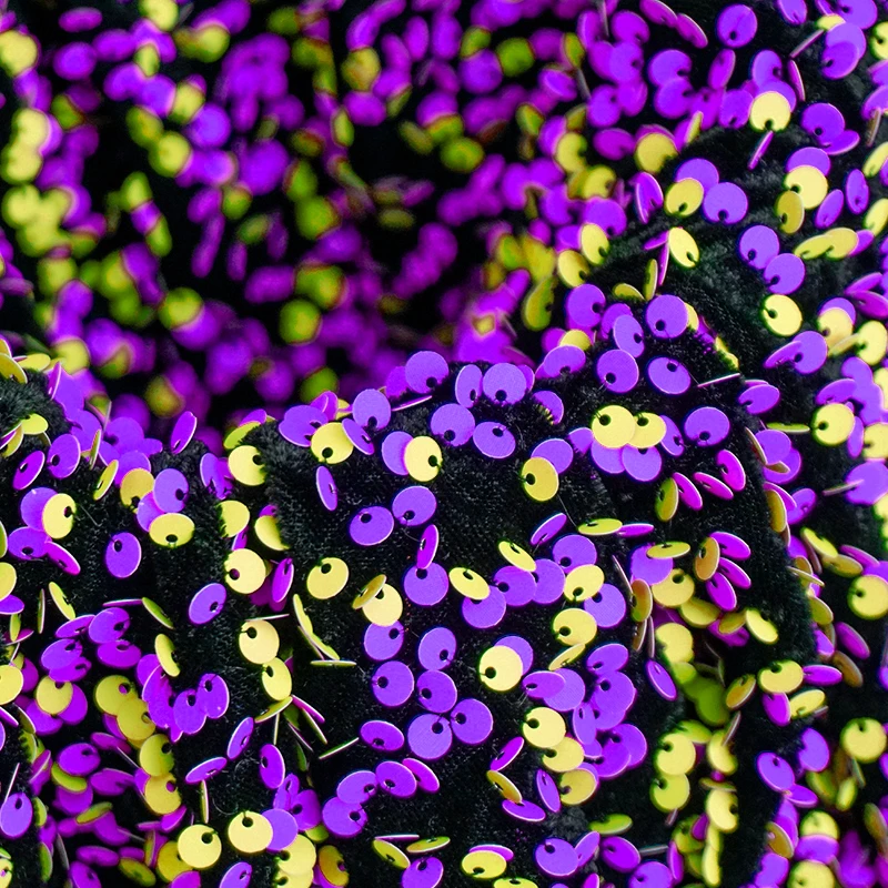 Wholesale factory custom hot-selling cheap price Super Soft materials 100% Polyester knitted velvet fabric with sequins