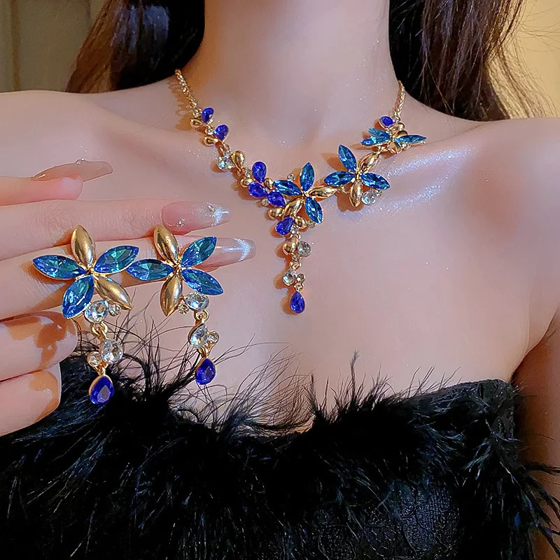 Women Fashion Crystal Rhinestone Necklace and Earrings Five Leaves Flower Jewelry Sets for Wedding