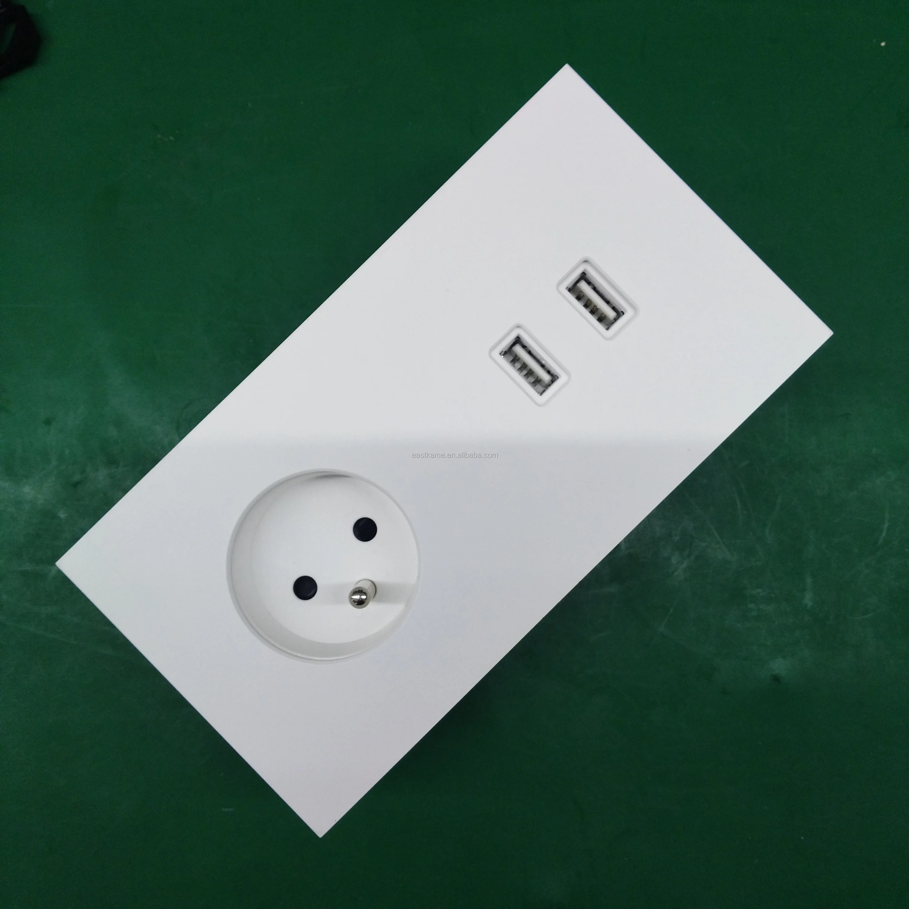 Eastkame  EU or France /USA /UK standard 110~250V 16A double  Wall Socket and power outlet plug for Vimar or legrand module