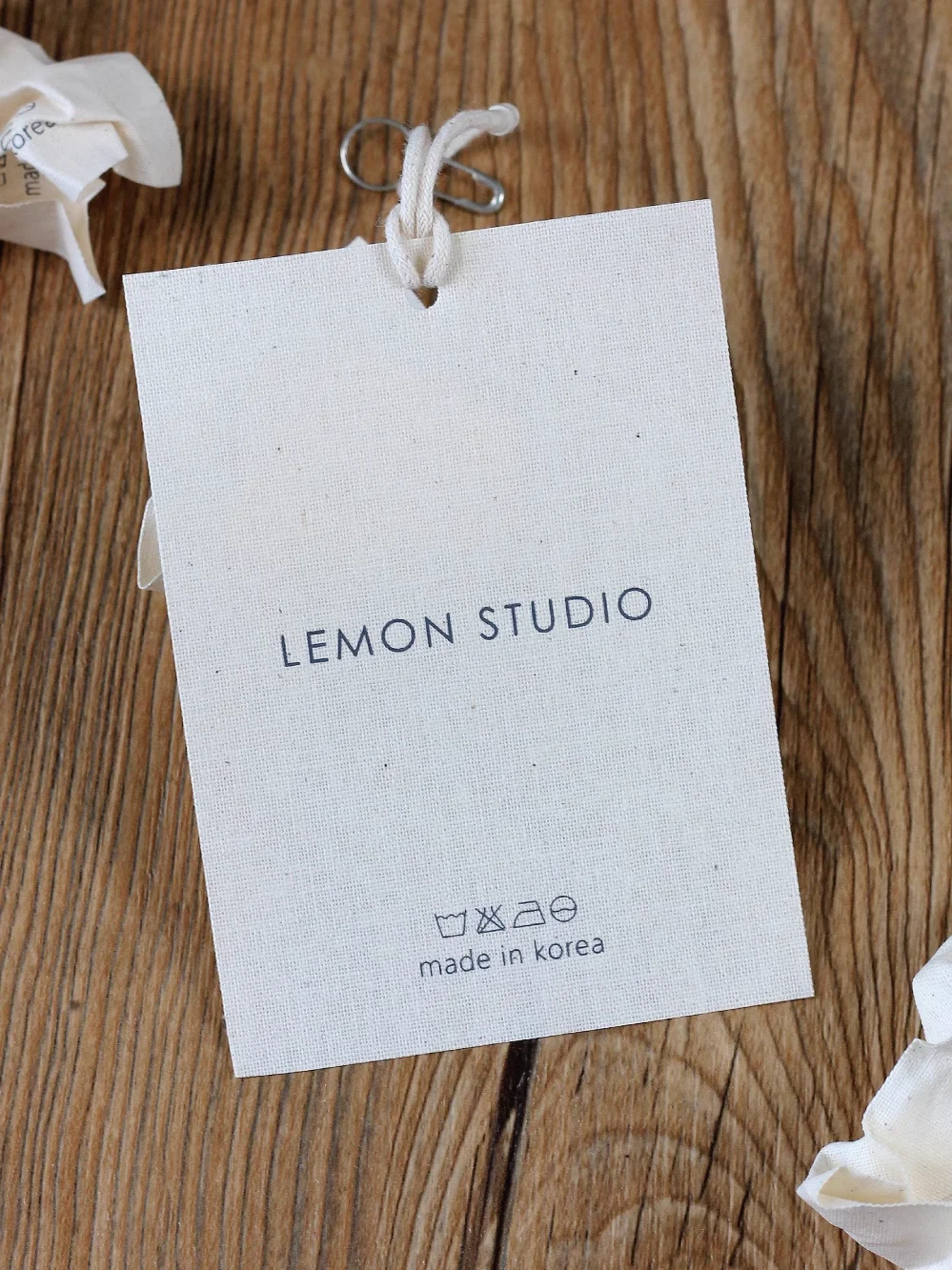 2023 Best Sale Tag Luxury Recycled Garment Labels Printing Own logo Pure Cotton Labels Dress Luxury Card for Clothing