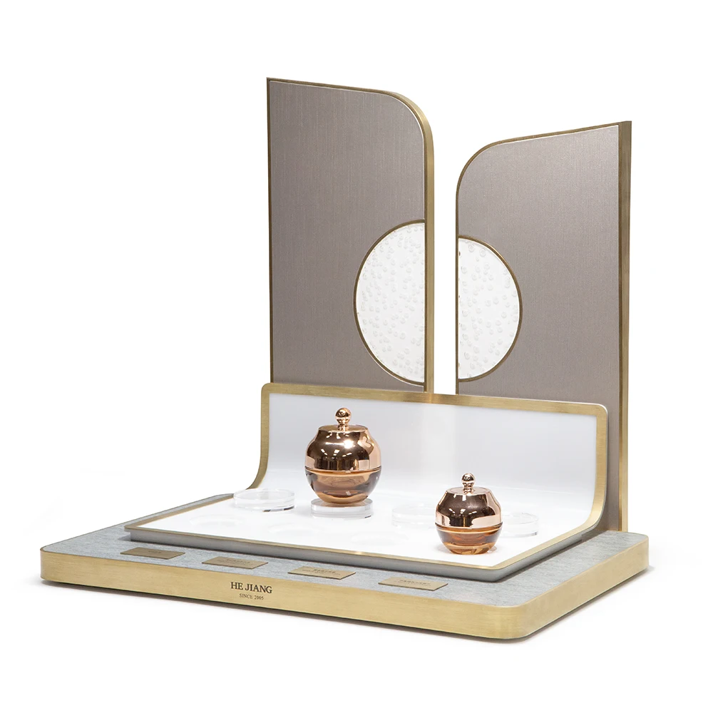 Акриловые духи и товары для туалетной косметики с логотипом