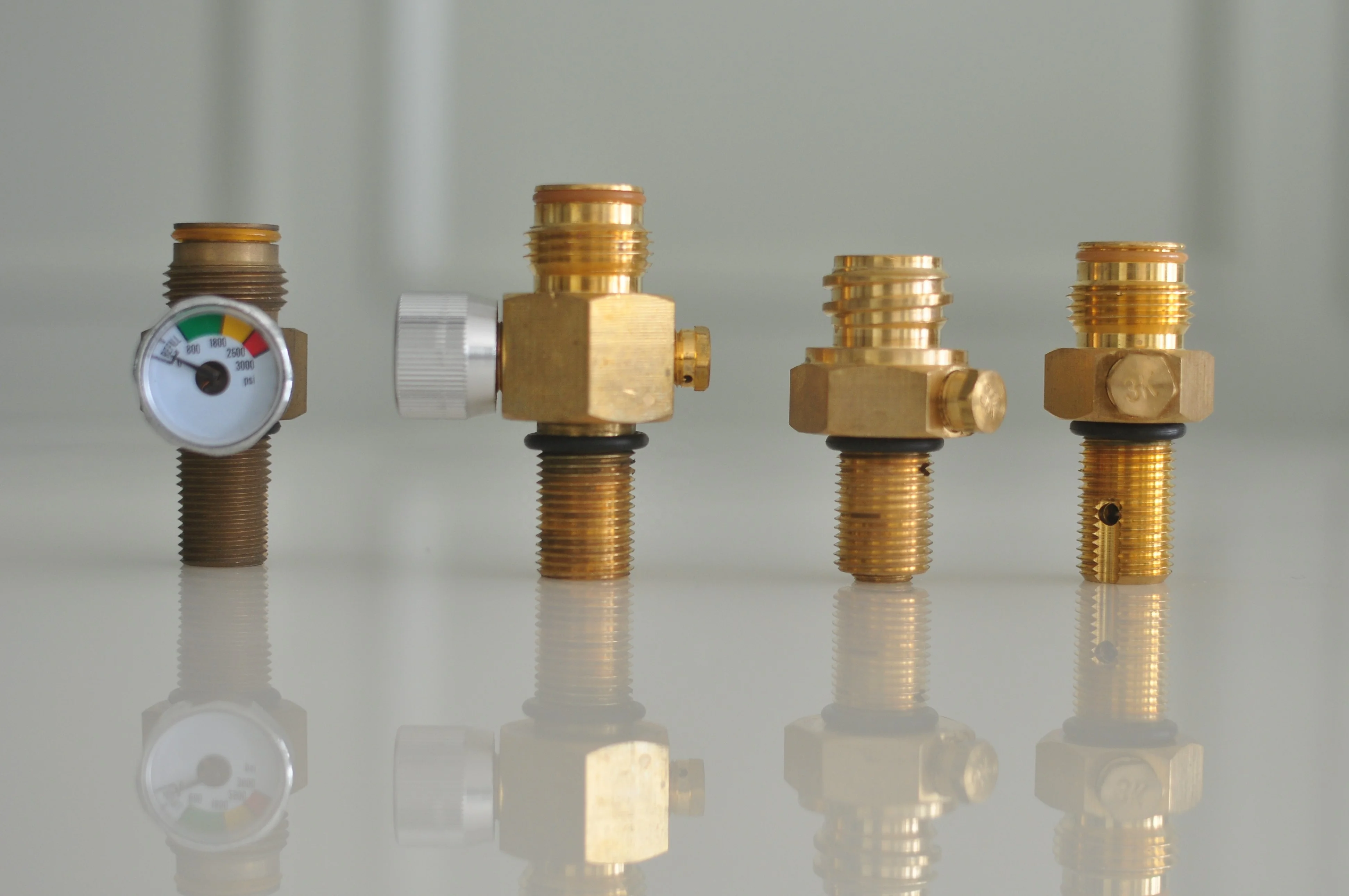 
pin valve mini valve with mini gauge for paintball co2 tank cylinder 