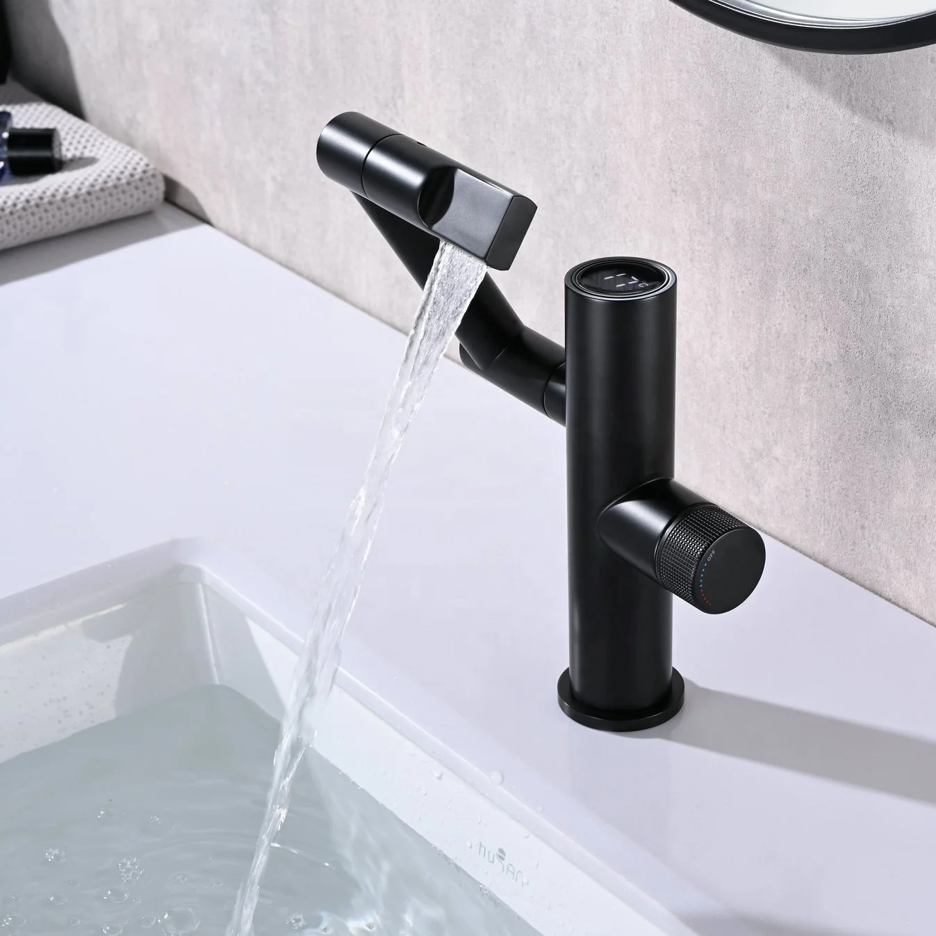 2022 Luxury Black All Copper Digital Smart Faucet For Bathroom Basin Washroom Sink With Temperature Display
