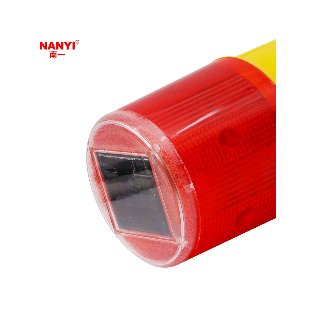 Hot Selling Good Quality Construction Site Warning Light Sidewalk Solar Warning Light