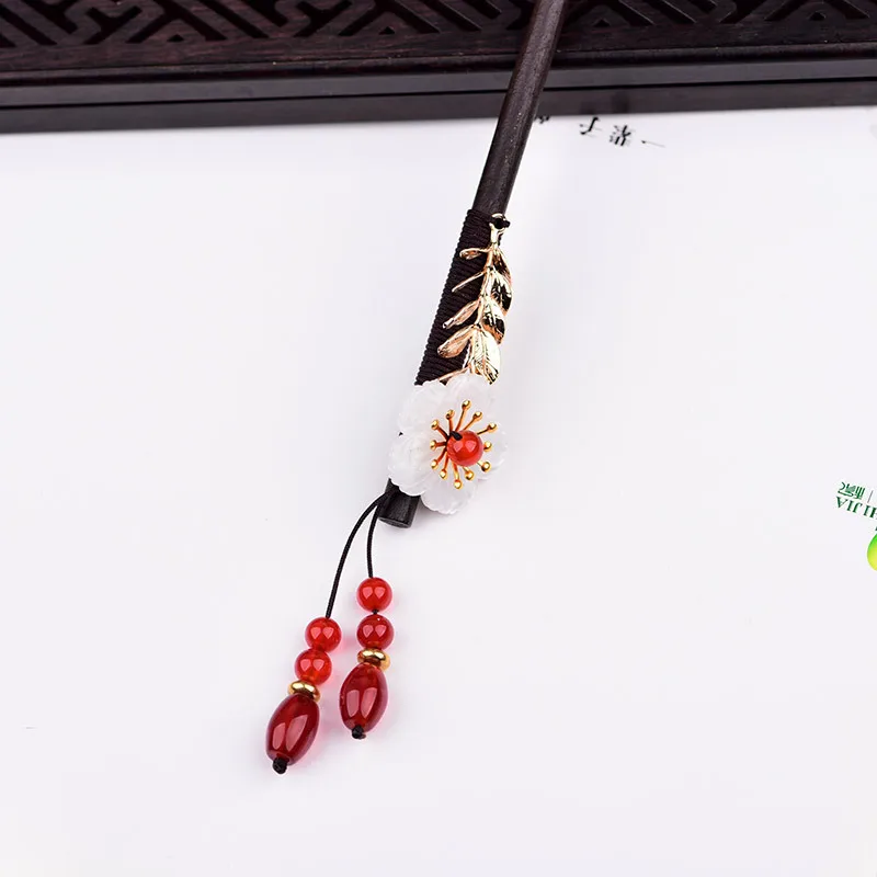 Handmade Simple Temperament Modern Hairpin Female Red Agate Dish Hairpin Wood Hairpin Classical Antique Hair Ornaments Daily