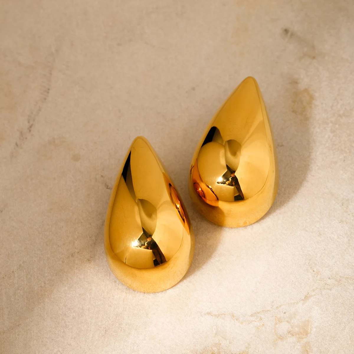 Aretas 2024 NEW Fashion Jewelry Tear Drop Earrings Water Resistant Anti Allergenic OOTD High Polish Water Drop Earrings Women