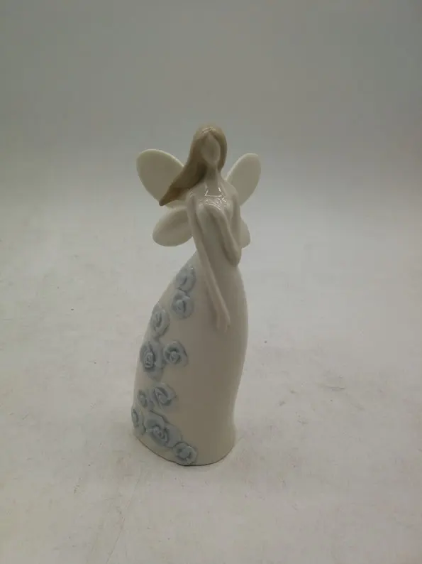 Фарфоровая керамическая статуэтка леди на заказ с сказочным