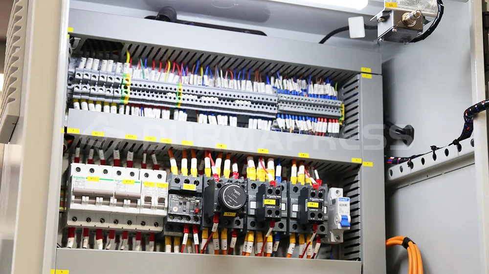 DURMAPRESS QC11K Hydraulic guillotine shearing machine 10*2500 8mm 3200mm  with DAC360T controller