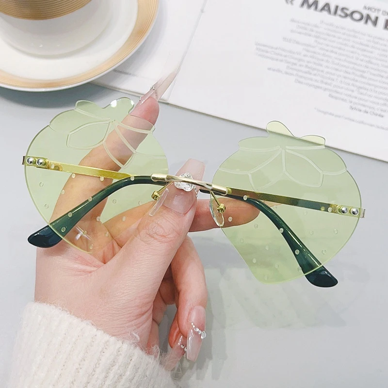 Trendy Unisex Gold Rimless Sunglasses with UV400 Red Lenses Strawberry Style Fashionable Eyewear for Parties
