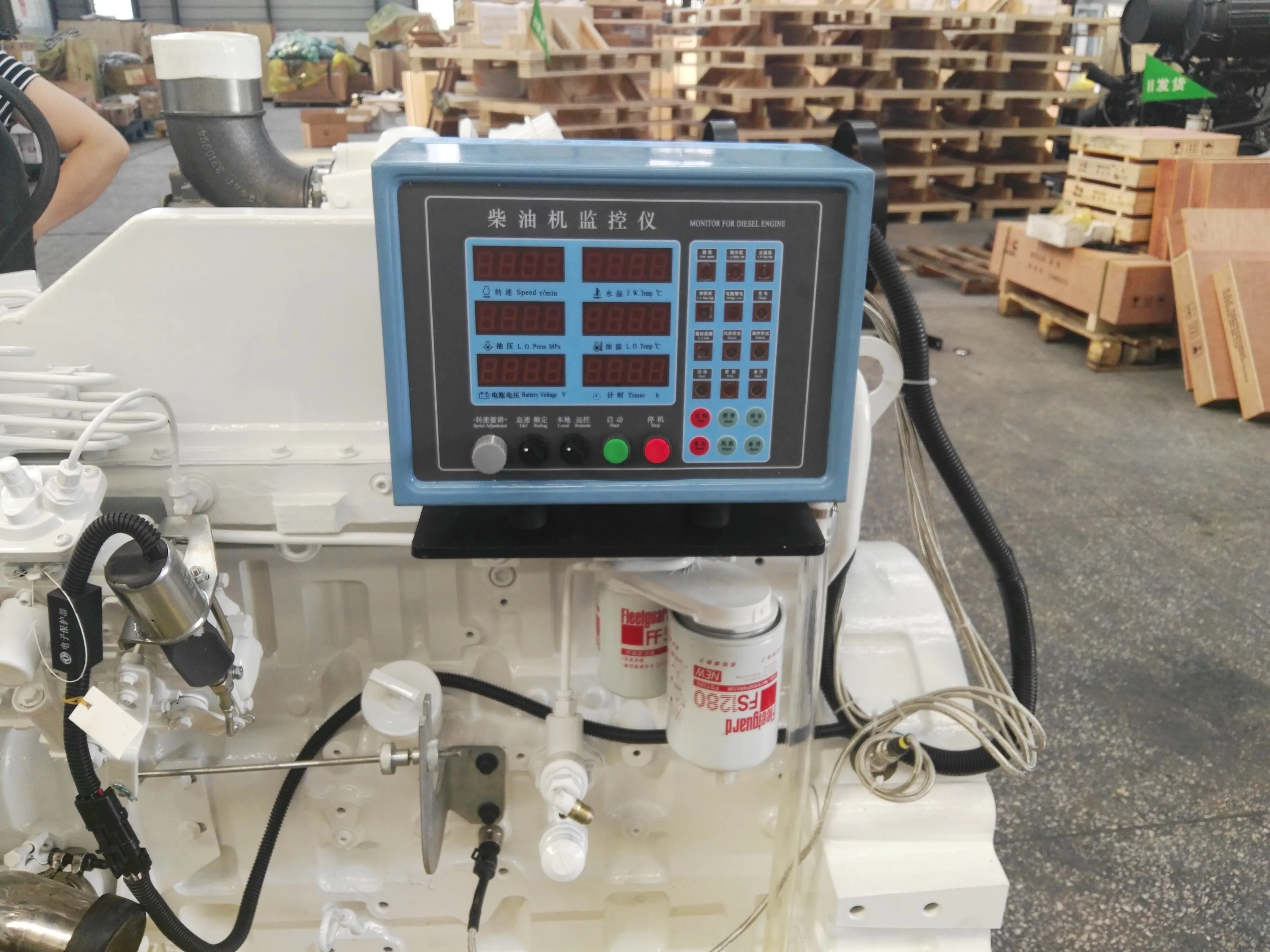 DCEC Brand New 6 Cylinders In Line 150HP Marine Propulsion Boat Engines 6BTA5.9 With 120C Gearbox