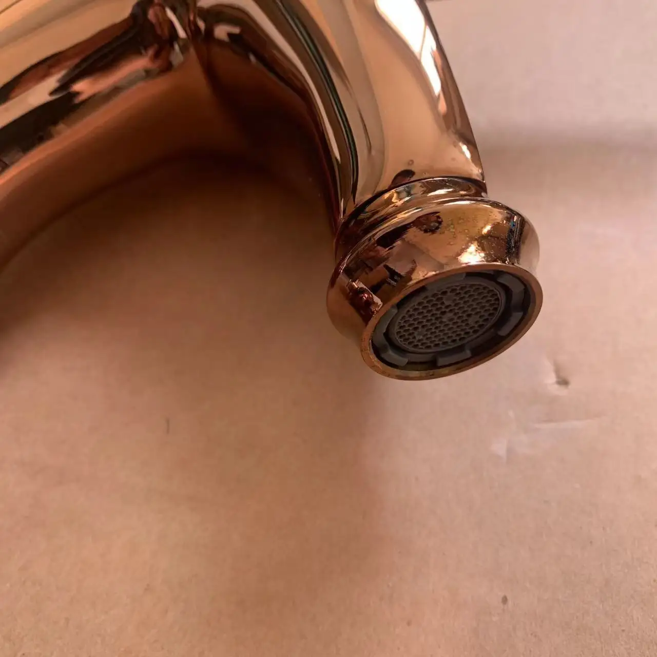 luxury antique art basin tap /faucet with unicorn style for cold and hot water