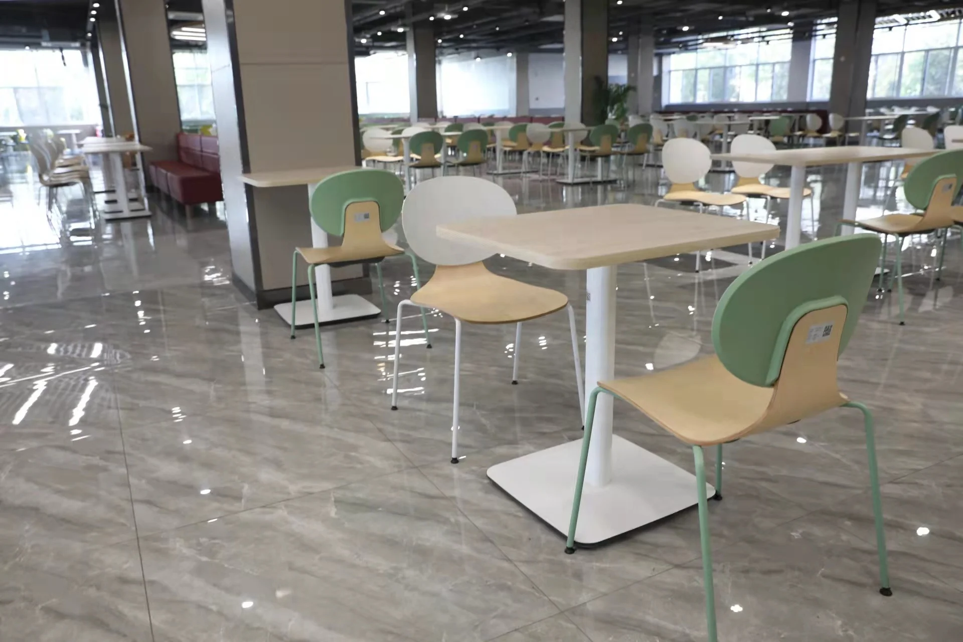 ANSI/BIFMA standard new design bentwood plastic restaurant Chair